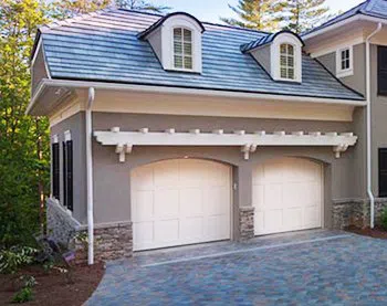 Metro Garage Doors Stoneham, MA 781-527-5330